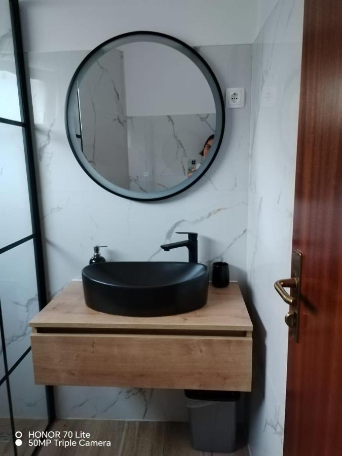 Apartments Karaba Pakoštane エクステリア 写真