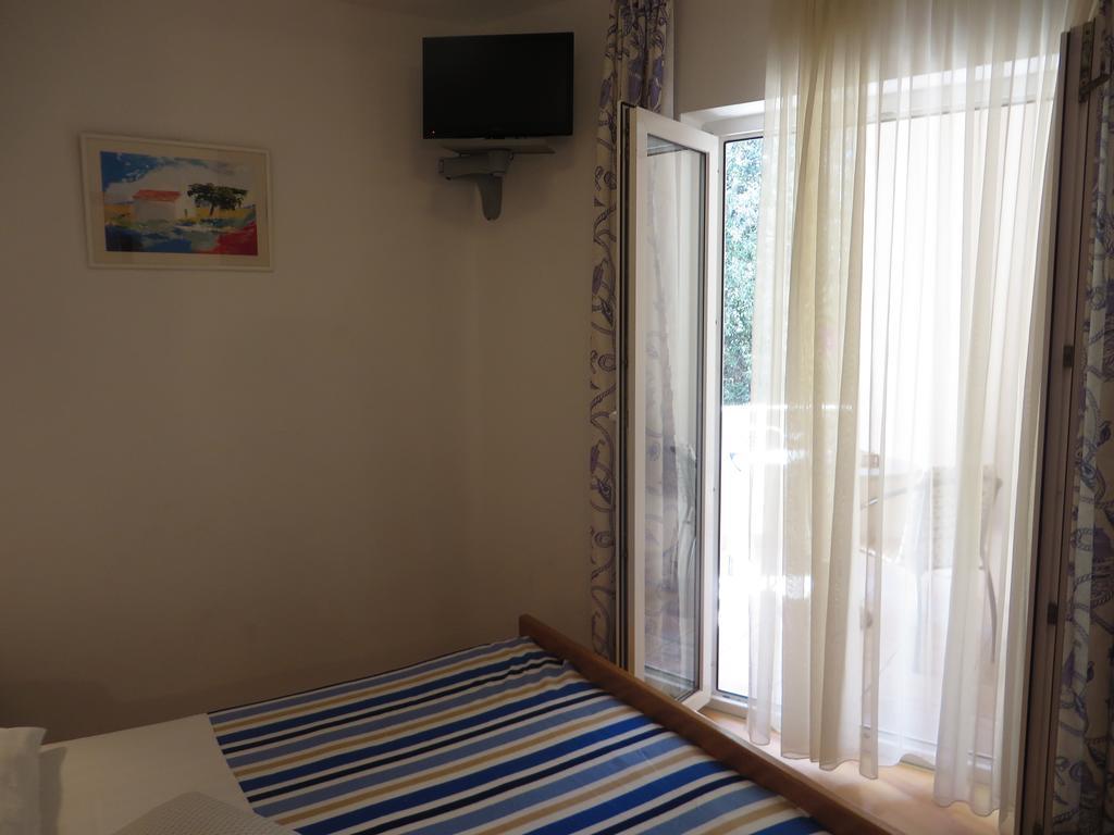 Apartments Karaba Pakoštane エクステリア 写真