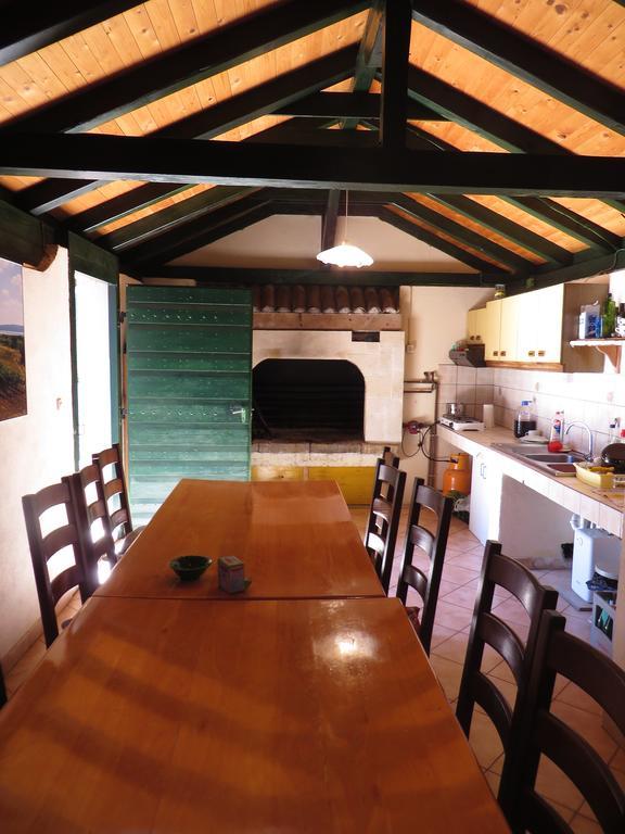 Apartments Karaba Pakoštane エクステリア 写真